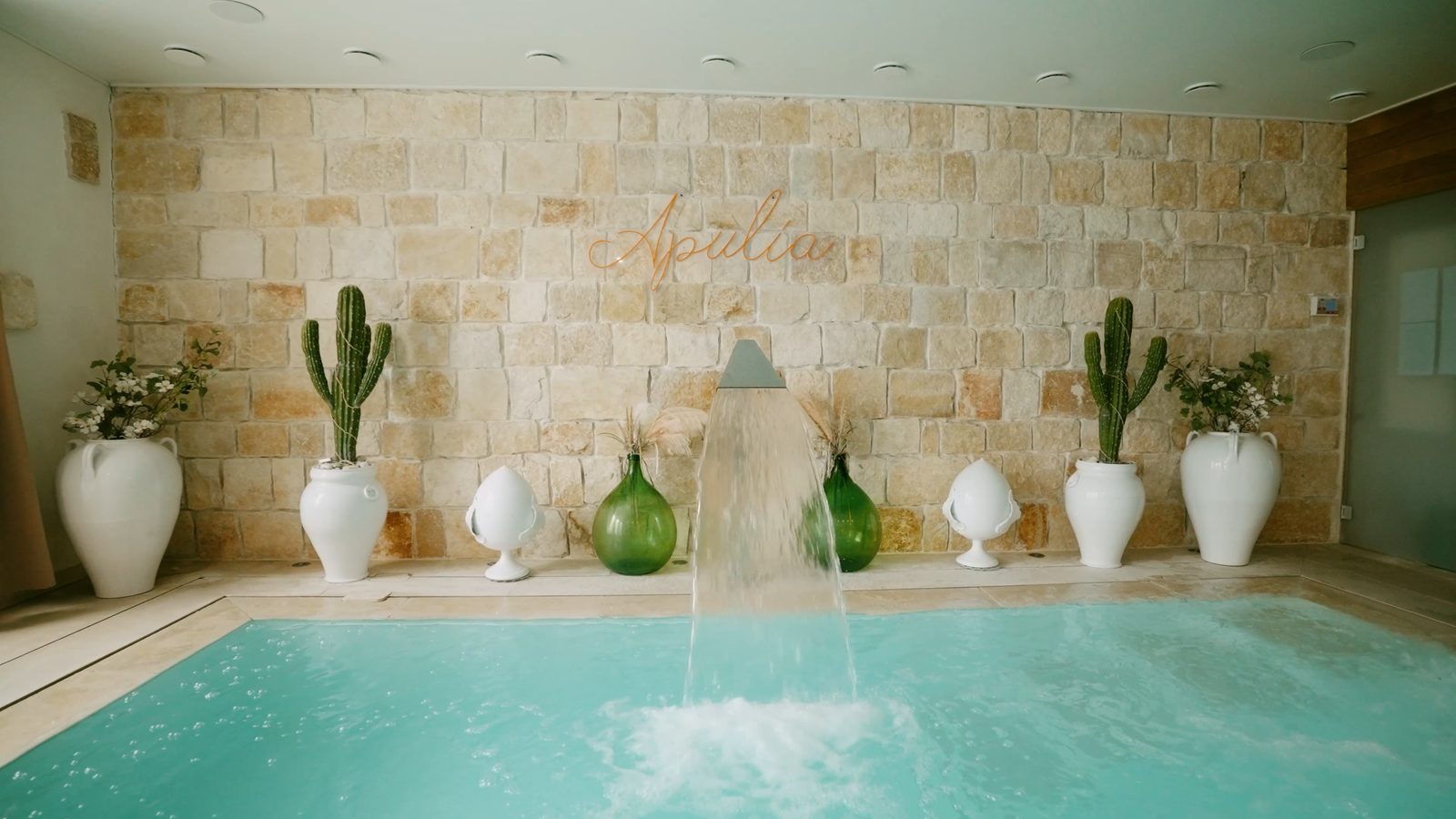 La piscine à débordement privatisée pour un groupe